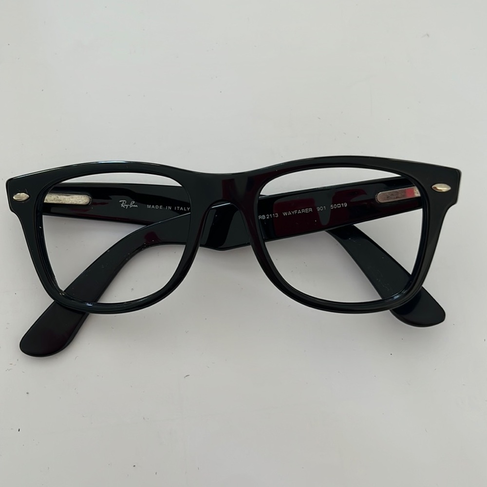 Rayban Wayfarer (no lenses) black
